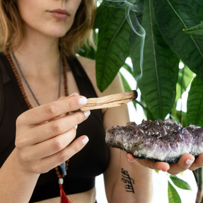 limpeza de cristais com palo santo cristais da alma