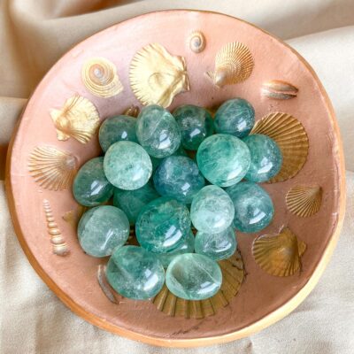 fluorite verde surya cristais