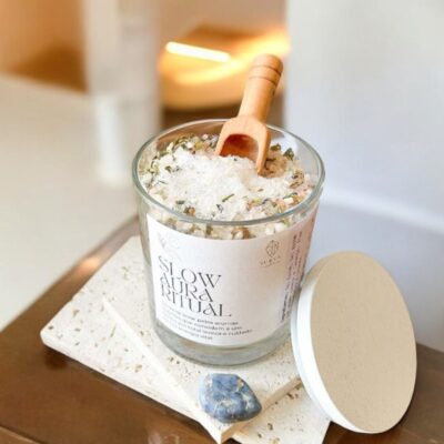 sais de banho slow aura ritual surya cristais