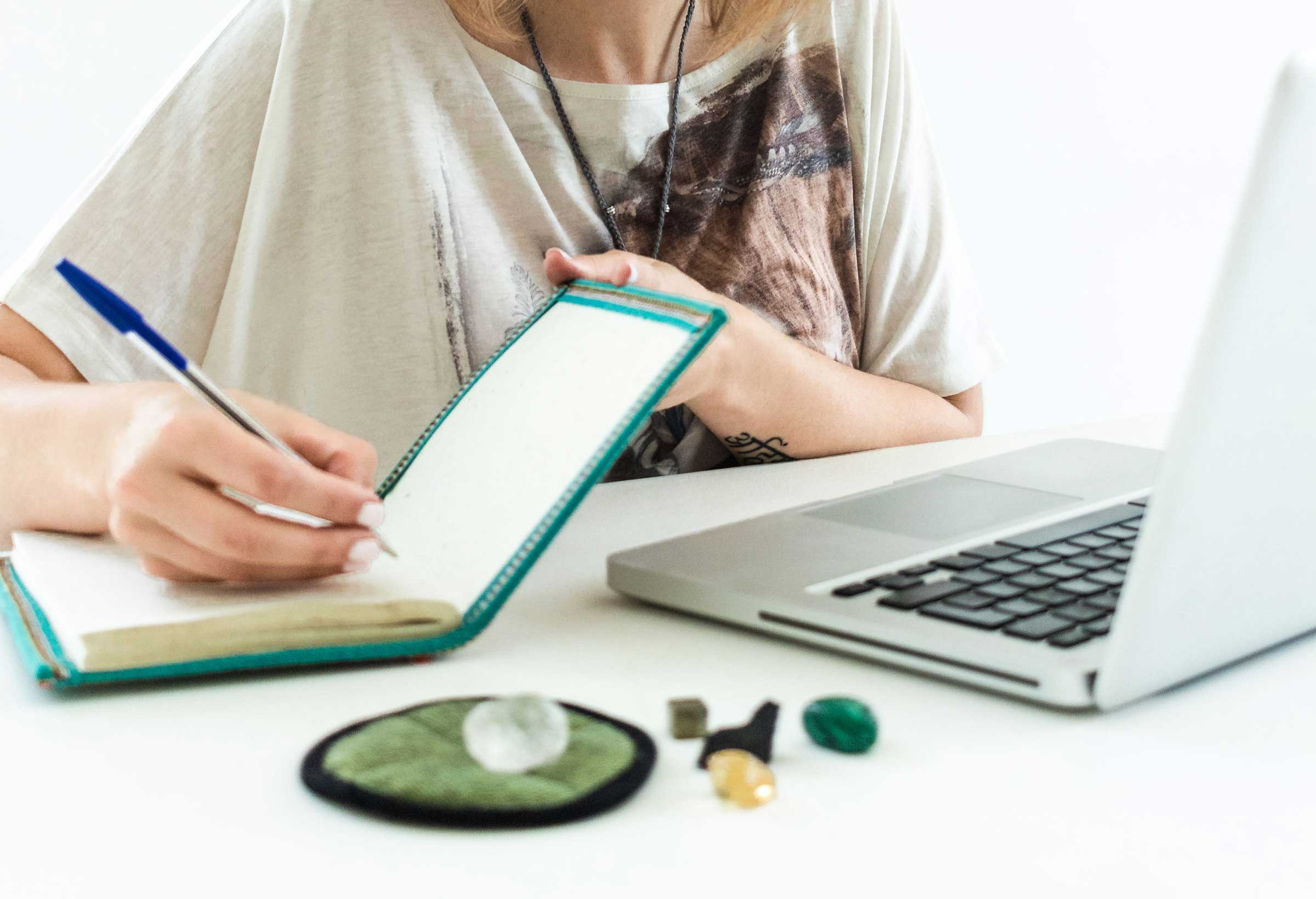 5 cristais para o escritório