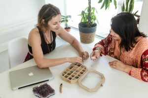 3 cristais para ambientes de trabalho tóxicos