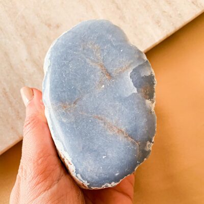 angelite em bruto surya cristais