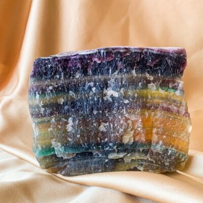 fluorite arco iris surya cristais