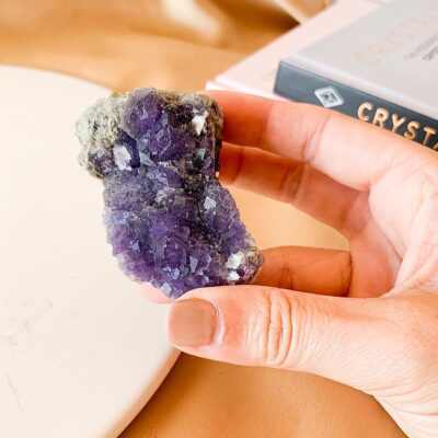 fluorite roxa surya cristais