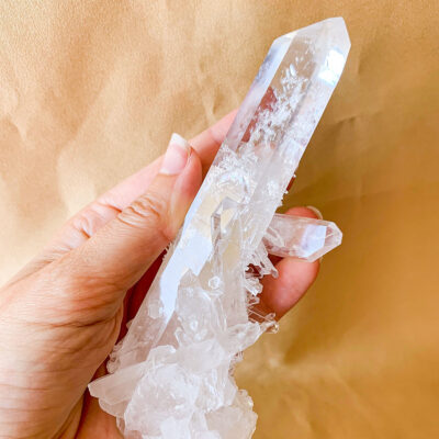 quartzo lemuriano surya cristais