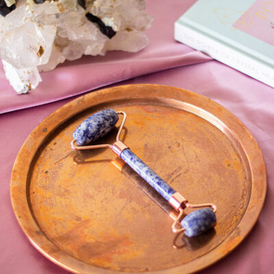 rolo facial de sodalite surya cristais