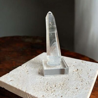 quartzo lemuriano surya cristais