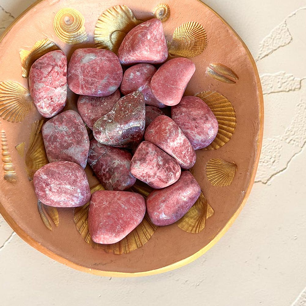 thulite-rolada-suryacristais thulite rolada surya cristais