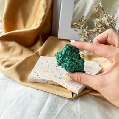 malaquite fibrosa surya cristais