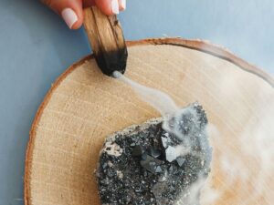 ritual lua nova surya cristais