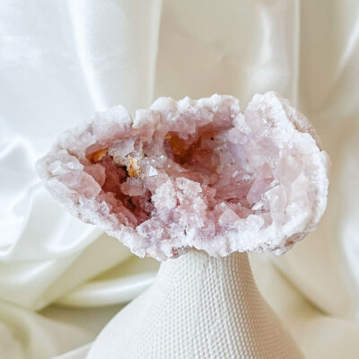 ametista rosa surya cristais