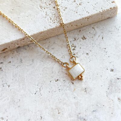 colar com pedra da lua surya cristais