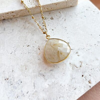 colar com quartzo rutilado surya cristais