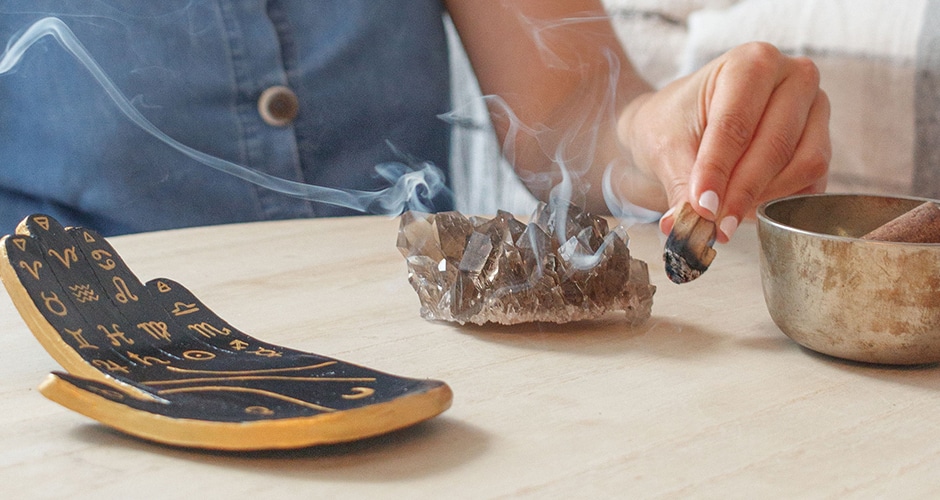 podcast ambar surya cristais