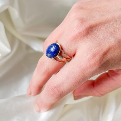 anel de lapis lazuli surya cristais