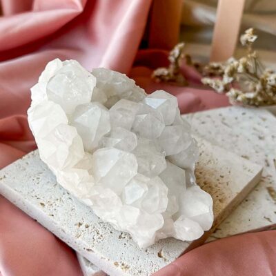 drusa de quartzo português surya cristais