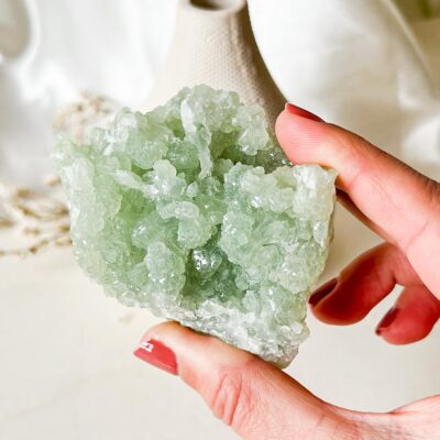 prehnite surya cristais