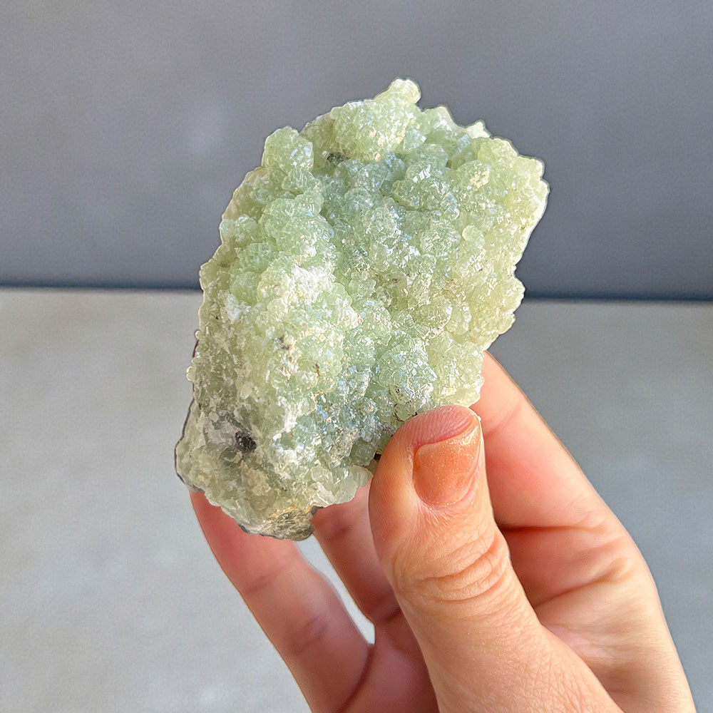 prehnite-suryacristais7 prehnite em bruto surya cristais
