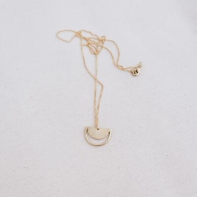 colar isis surya cristais