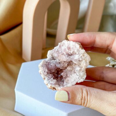 ametista rosa surya cristais