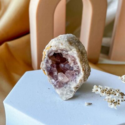 ametista rosa surya cristais