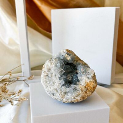 drusa de celestite surya cristais