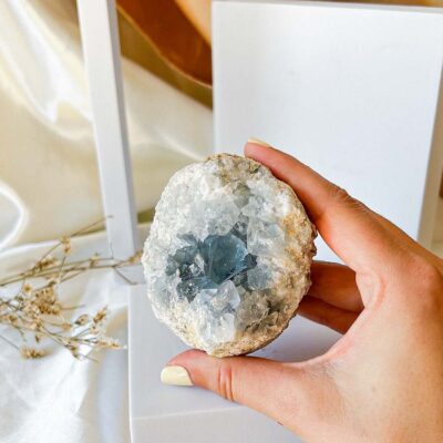 drusa de celestite surya cristais
