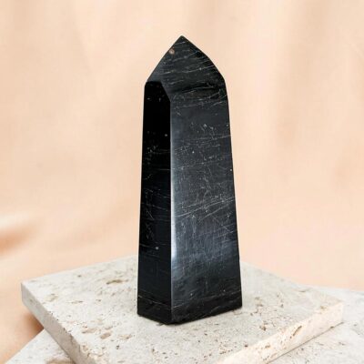 ponta de turmalina negra surya cristais