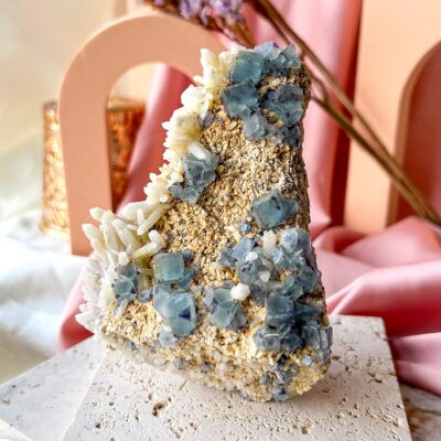 fluorite azul surya cristais