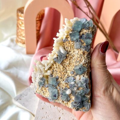 fluorite azul surya cristais