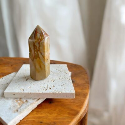 ponta de jaspe policromo surya cristais