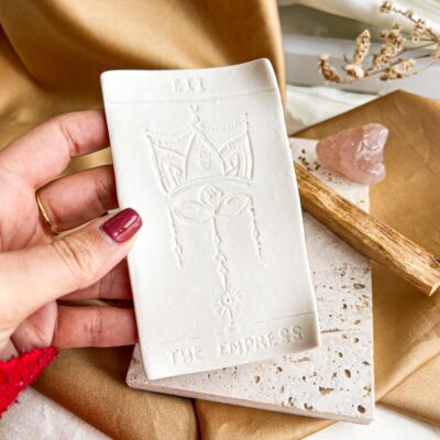 the empress surya cristais