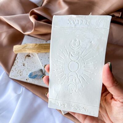 the moon surya cristais