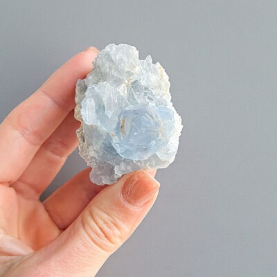 celestite surya cristais