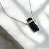 colar com turmalina negra raw collection surya cristais
