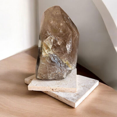 ponta de quartzo fumado grande surya cristais