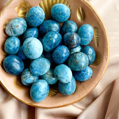 apatite azul surya cristais