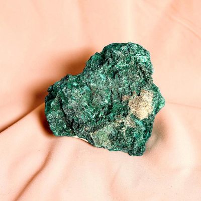 malaquite fibrosa sedosa surya cristais