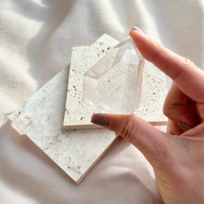 ponta facetada de quartzo cristal surya cristais