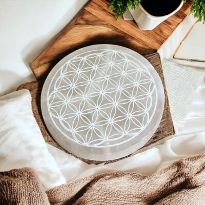 base de selenite flor da vida surya cristais