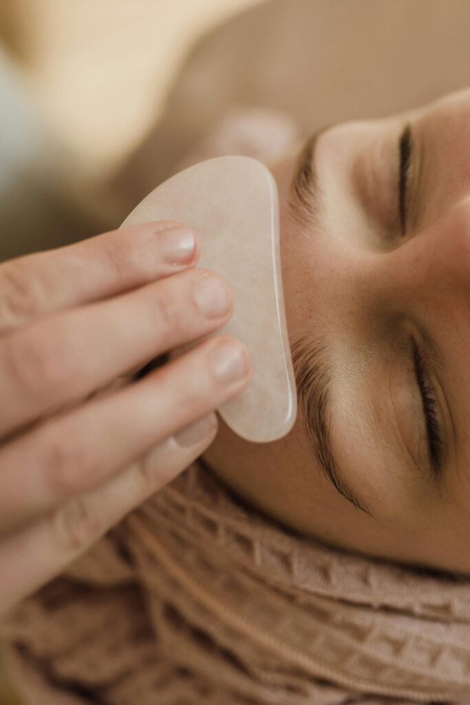 skincare com cristais surya cristais