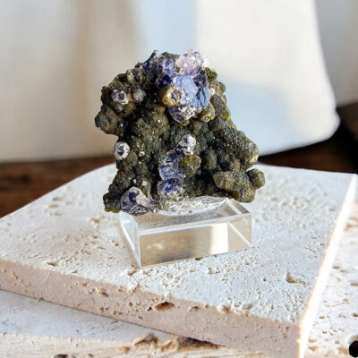 fluorite com clorite e apatite verde da panasqueira surya cristais