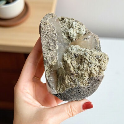 calcedonia e calcite surya cristais