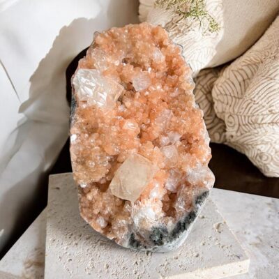 catedral de apofilite e estilbite surya cristais