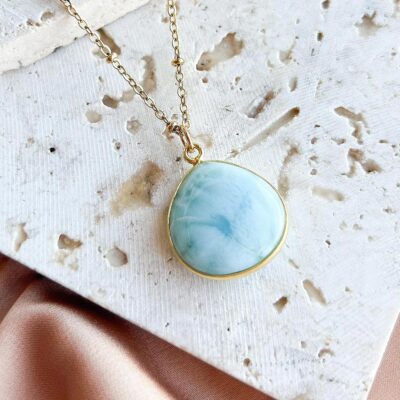 colar com larimar surya cristais