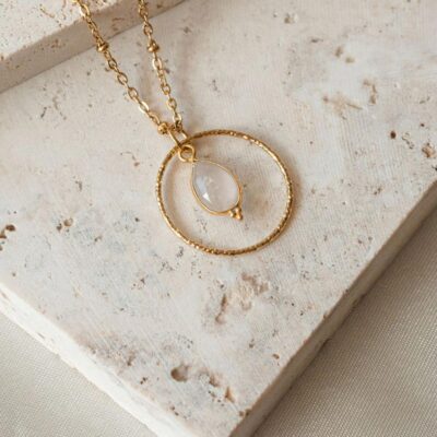 colar com quartzo rosa gabriela surya cristais