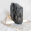 turmalina negra em bruto surya cristais