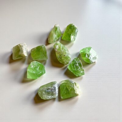 olivina surya cristais