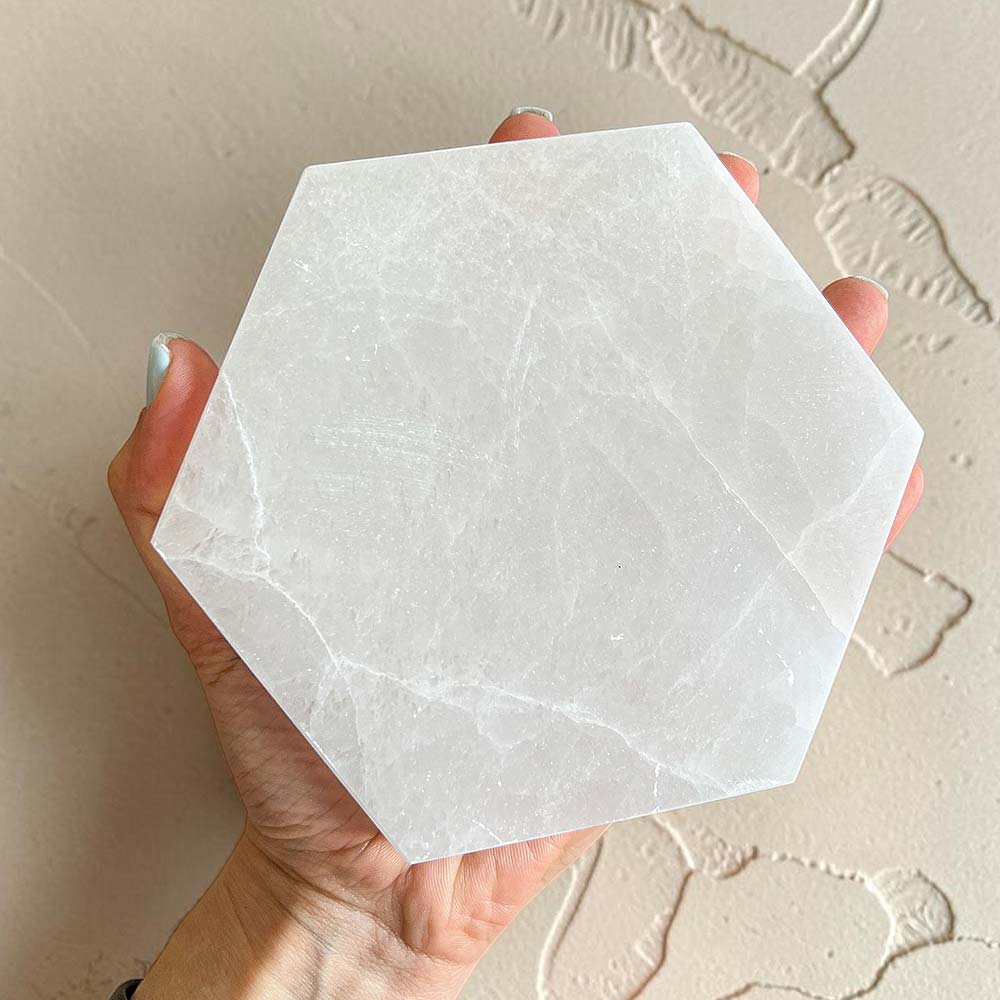 BASE-HEXAGONAL-SELENITE-2-SURYACRISTAIS base selenite hexagonal surya cristais
