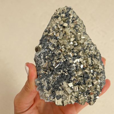 pirite da bulgaria com galena surya cristais